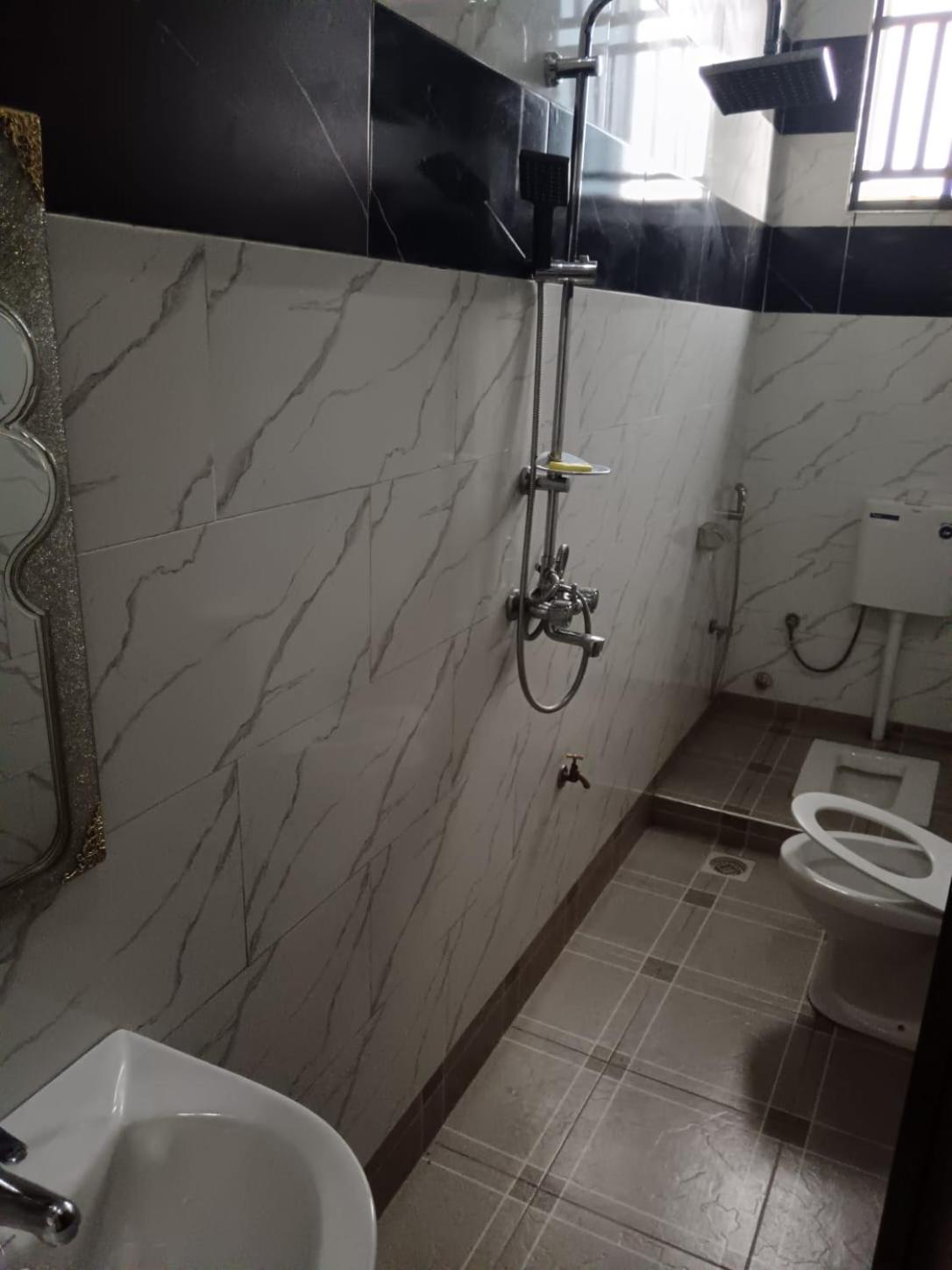 Hba Lodge Kahama Екстер'єр фото